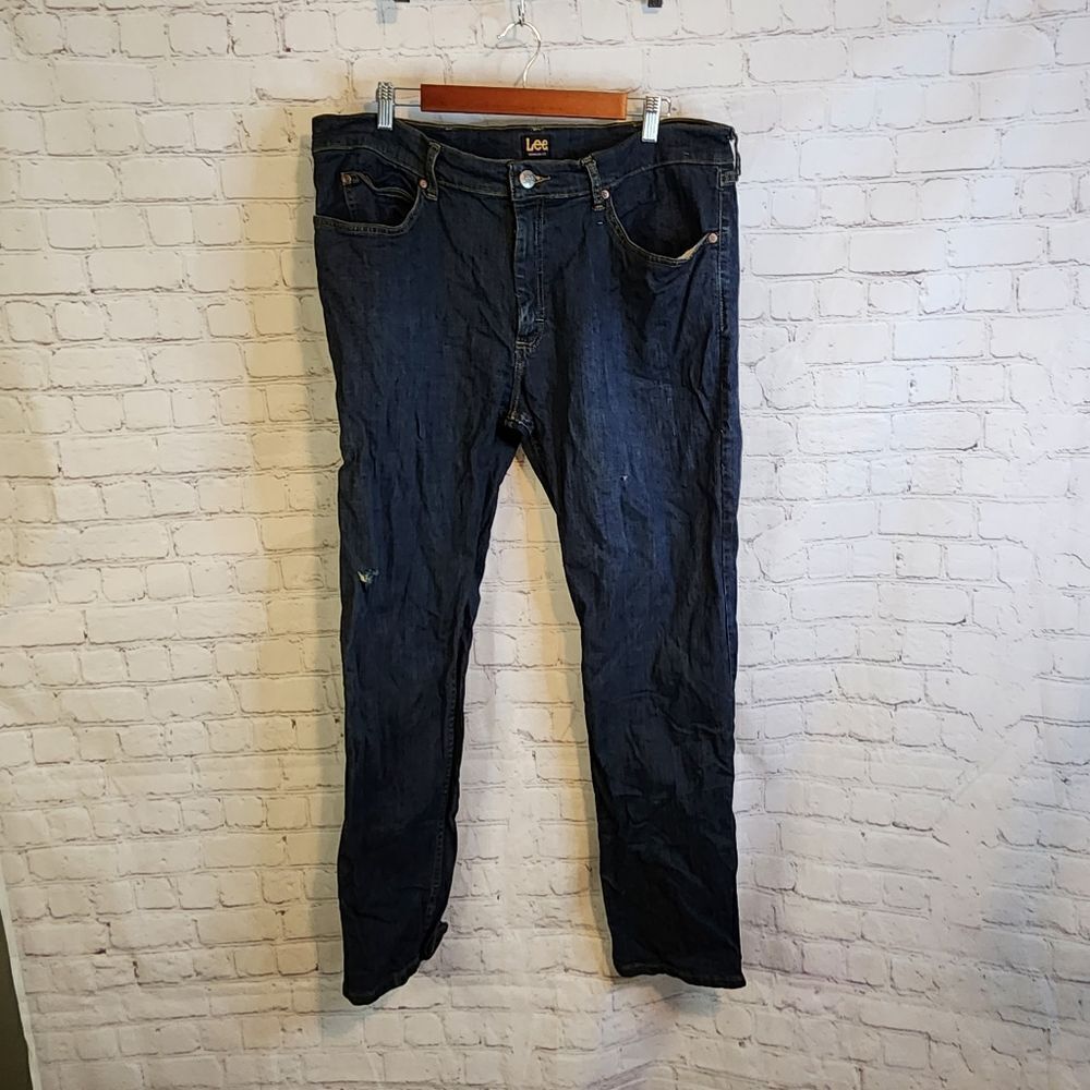 Men's Lee "regular fit" jeans, size 38 X 32